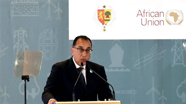 مدبولي يؤكد سرعة تنفيذ البنية التحتية اللازمة لتعزيز الربط القاري لنمو حركة التجارة الإفريقية 1 7851699885443