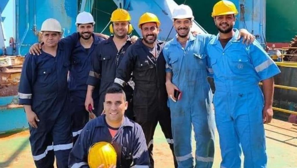 مصر تنجح في إنهاء أزمة المحتجزين والأسرى بعد تعثرها.. والمرحلة الثانية للصفقة ستتم كما كان مقررا لها 1 AR SITES SUEZ EGYPT21700938747