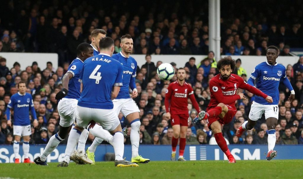 ليفربول يتعادل مع لوتون تاون 1ـ1 ويفقد نقطتين ثمينتين في صراعه على صدارة الدوري الإنجليزي 1 D0v4SlHWoAEgA 1699210743