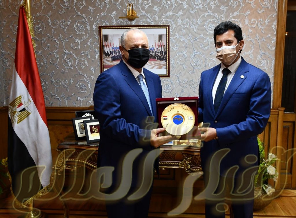 وزير الشباب والرياضة يؤكد حرص الوزارة على إشراك شباب المصريين في الخارج بالبرامج المتميزة 1 IMG 20210414 WA00541701274384