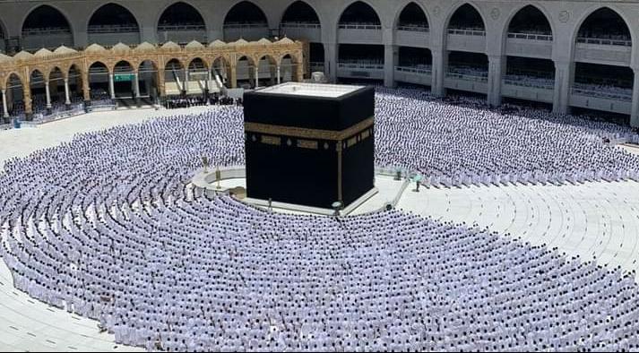 وزير السياحة والآثار يعتمد الضوابط والقواعد المنظمة للحج السياحي لعام 1445 هـ 1 IMG ٢٠٢٢٠٨١٧ ١٩٣١٢٢1700427184