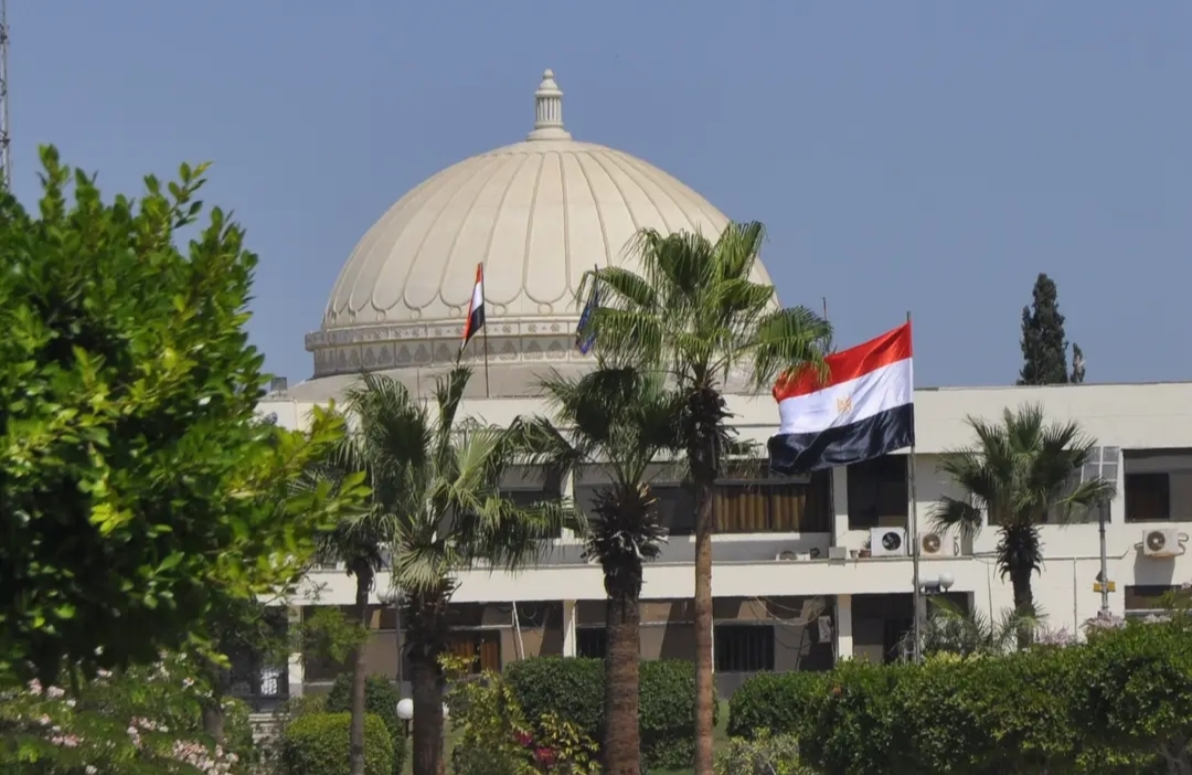 مركز تنمية الموارد البشرية بجامعة قناة السويس ينظم سلسلة برامج تدريبية لأعضاء هيئة التدريس 1 IMG ٢٠٢٣١٠١٨ ١٩٢٨٠٦1699803783