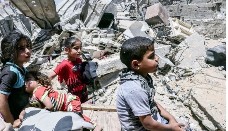 صحيفة أمريكية: غزة تعاني من "فوضى بائسة" مع وقف إطلاق النار المؤقت بين إسرائيل وحماس 1 118526756 gettyimages 1232924005 11701165964
