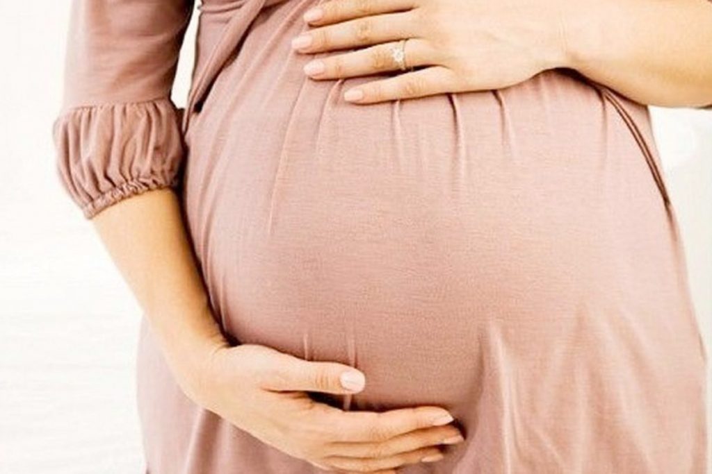 وكالات أممية تطلق نداء لحماية النساء الحوامل والرضع والأطفال من مخاطر الكوارث المناخية 1 bb02376849a01d8e88bfb01ba70296fd1700587987