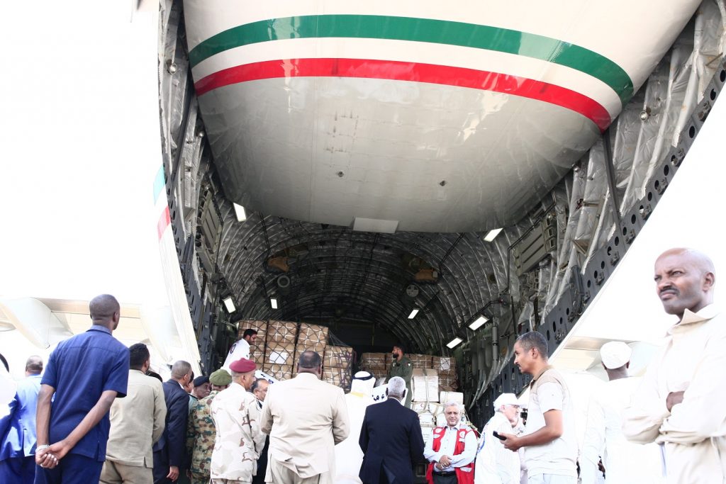 إقلاع الطائرة الـ30 من الجسر الجوي الكويتي لإغاثة الفلسطينيين بغزة 1 c962f38a 1dc8 4922 a931 ff494f0d26e71701161408