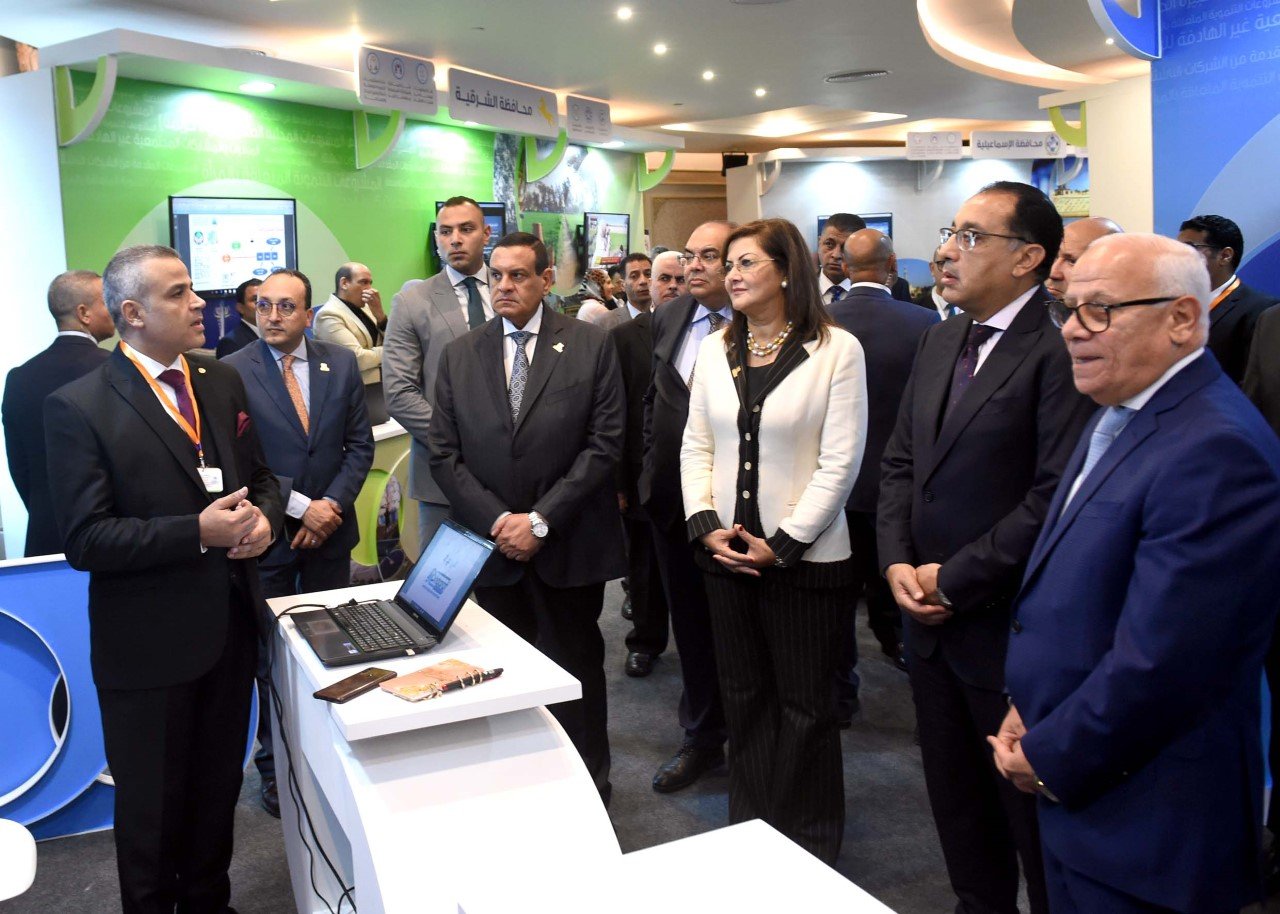 رئيس الوزراء يفتتح مؤتمر المبادرة الوطنية للمشروعات الخضراء الذكية بمصر الدورة الثانية 2023 1 elaosboa023861699546983