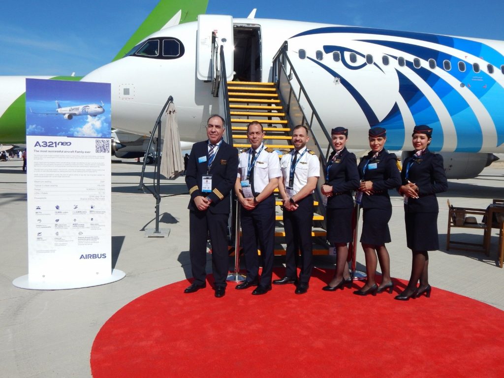 "مصر للطيران" تشارك بأحدث طائراتها من طراز (إيرباص A321neo) في معرض دبي للطيران 1 elaosboa316081699890123