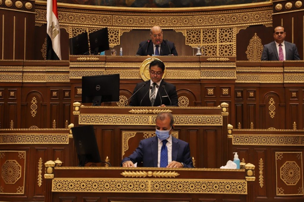 "الشيوخ" يحيل تقرير "سوق وضريبة الكربون" للحكومة لاتخاذ ما يلزم بشأن ما ورد به من توصيات 1 elaosboa498051699276803