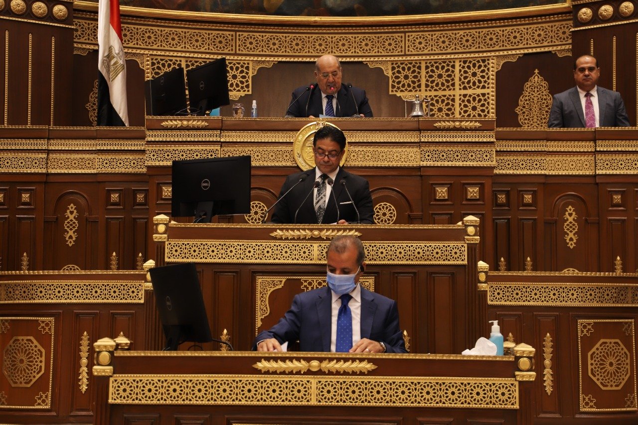 "الشيوخ" يحيل تقرير "سوق وضريبة الكربون" للحكومة لاتخاذ ما يلزم بشأن ما ورد به من توصيات 1 elaosboa498051699276803