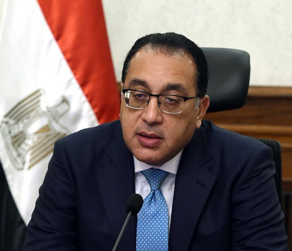مدبولي يُوجه بالعمل على تلبية الطلبات المقدمة لمنظومة الشكاوى .....إضافة 2 وأخيرة 1 elbashayer 2022 01 24 899006 e16430594134741699431842