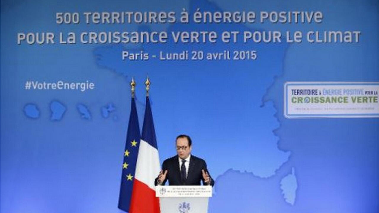 اتفاقية بين "الاستثمار الأوروبي" ومصرف فرنسي لدعم مواجهة تغير المناخ بـ 627 مليون يورو 1 france sommet climat20151699252923