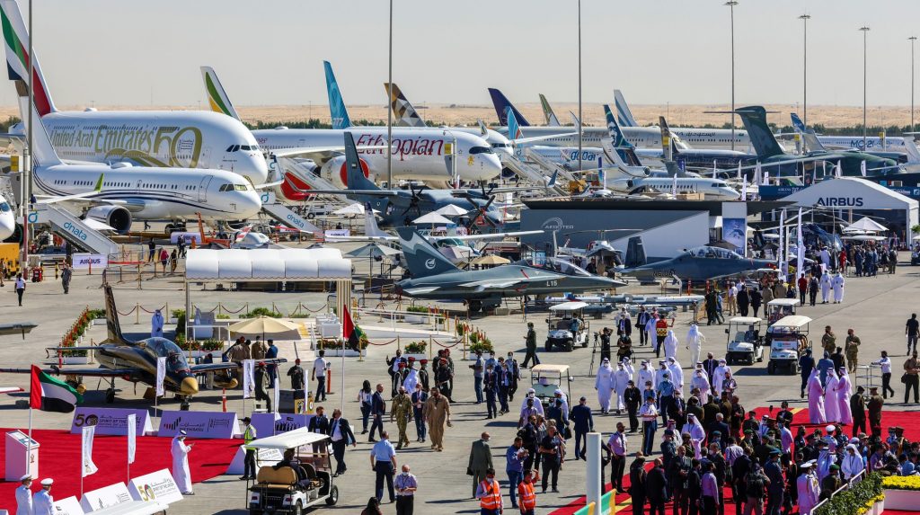 مسقط تستضيف حدثا عالميا للطيران يستعرض أحدث الابتكارات في صناعة المطارات 1 image1700561405