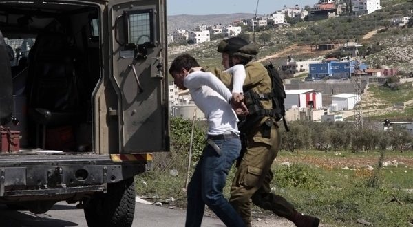 الاحتلال الإسرائيلي يصيب 7 فلسطينيين عادوا لتفقد منازلهم وممتلكاتهم شمال قطاع غزة 1 image1700990349