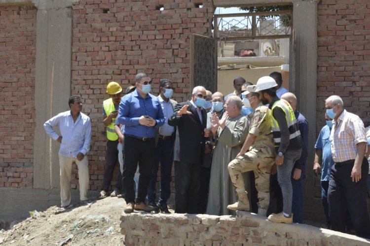 محافظ الجيزة يوجه بسرعة تنفيذ أعمال التطوير بمحيط المشروعات القومية بجنوب والعمرانية والمنيرة 1 image 750x500 6102c959c2d45 ZXJr191701002403