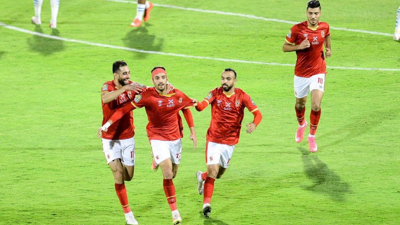 الأهلي وصن داونز 11698858723