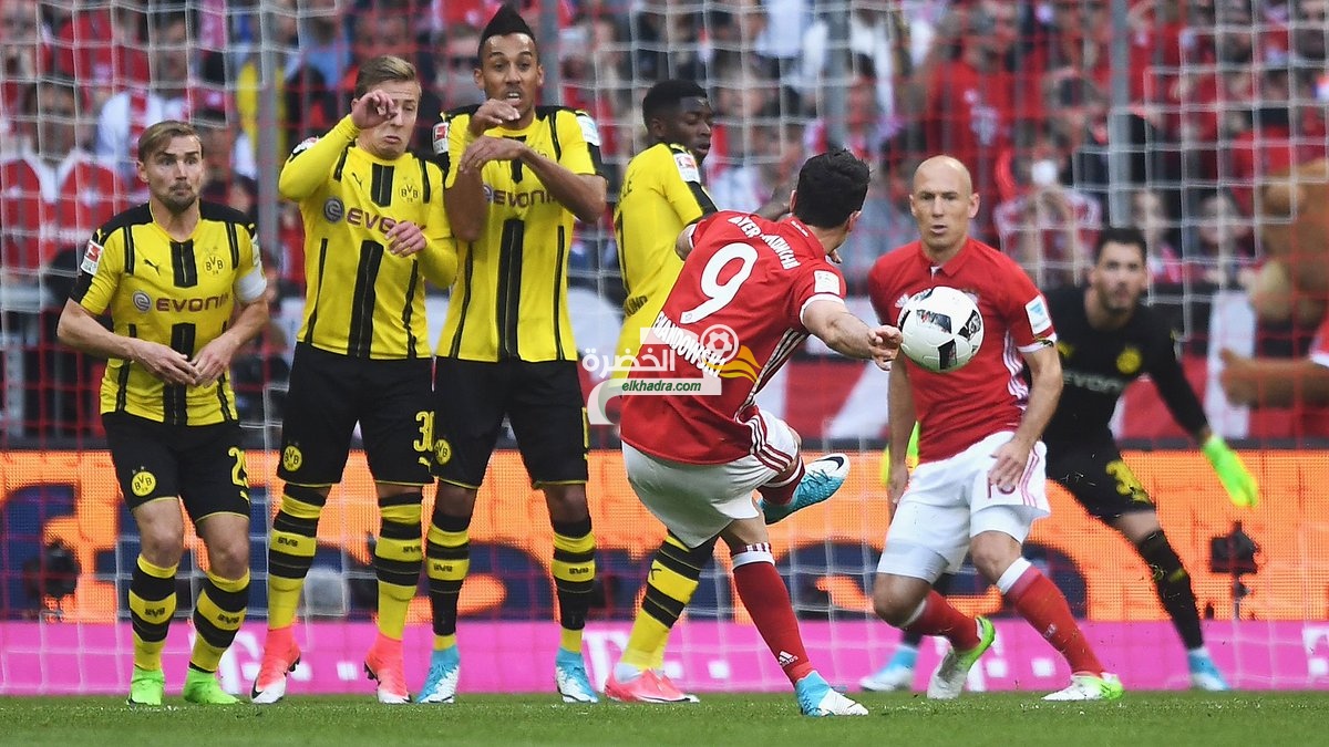 بايرن ميونخ يحقق فوزا كبيرا على بوروسيا دورتموند برباعية نظيفة في الدوري الألماني 1 بايرن ميونخ1699127343
