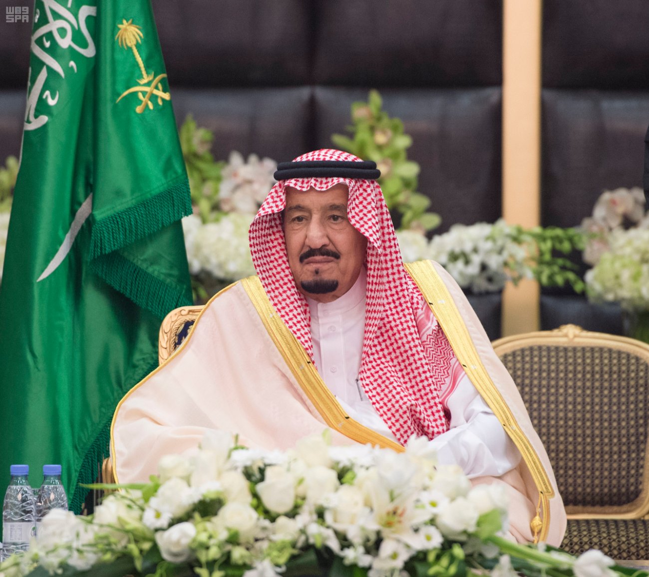 العاهل البحريني يهنئ خادم الحرمين الشريفين بمناسبة فوز السعودية باستضافة "إكسبو 2030" 1 خادم الحرمين الشريفين يشرف حفل الاستقبال بإمارة المنطقة الشرقية 11701194109