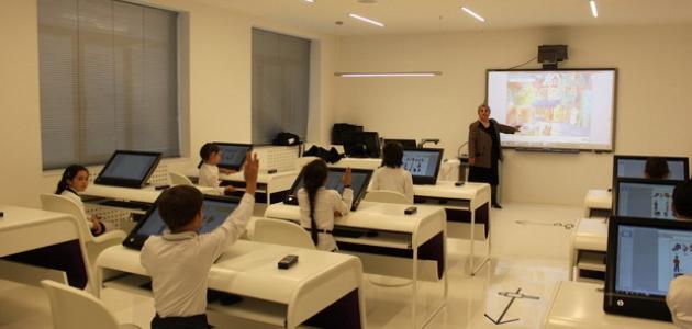 "التعليم" تؤكد أهمية التعاون مع شركاء التنمية والخبراء في المجال التكنولوجي 1 أهمية استخدام التكنولوجيا في التعليم1702823164
