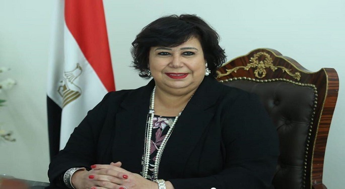 وزيرة الثقافة توجه بإعداد برنامج شهري للفعاليات بإقليم وسط الصعيد 1 وزيرة الثقافة توجه بالاستعداد لافتتاح قصر ثقافة العريش1701635763