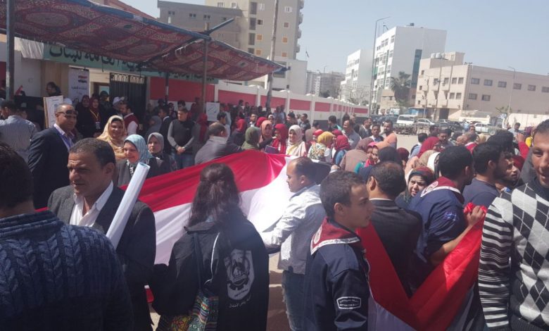 مسيرة حاشدة لطلاب المدارس بكورنيش الاسكندرية لتحفيز المواطنين على المشاركة في الانتخابات 1 145315 IMG 20180326 WA03291702400707