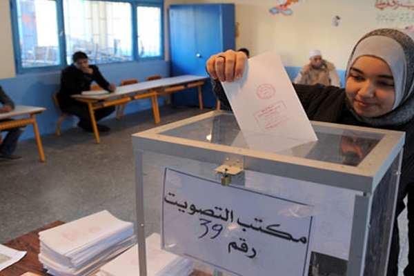 الناخبون يتوافدون على السفارة المصرية ببرلين للإدلاء بأصواتهم في الانتخابات الرئاسية 1 14758291991701439084