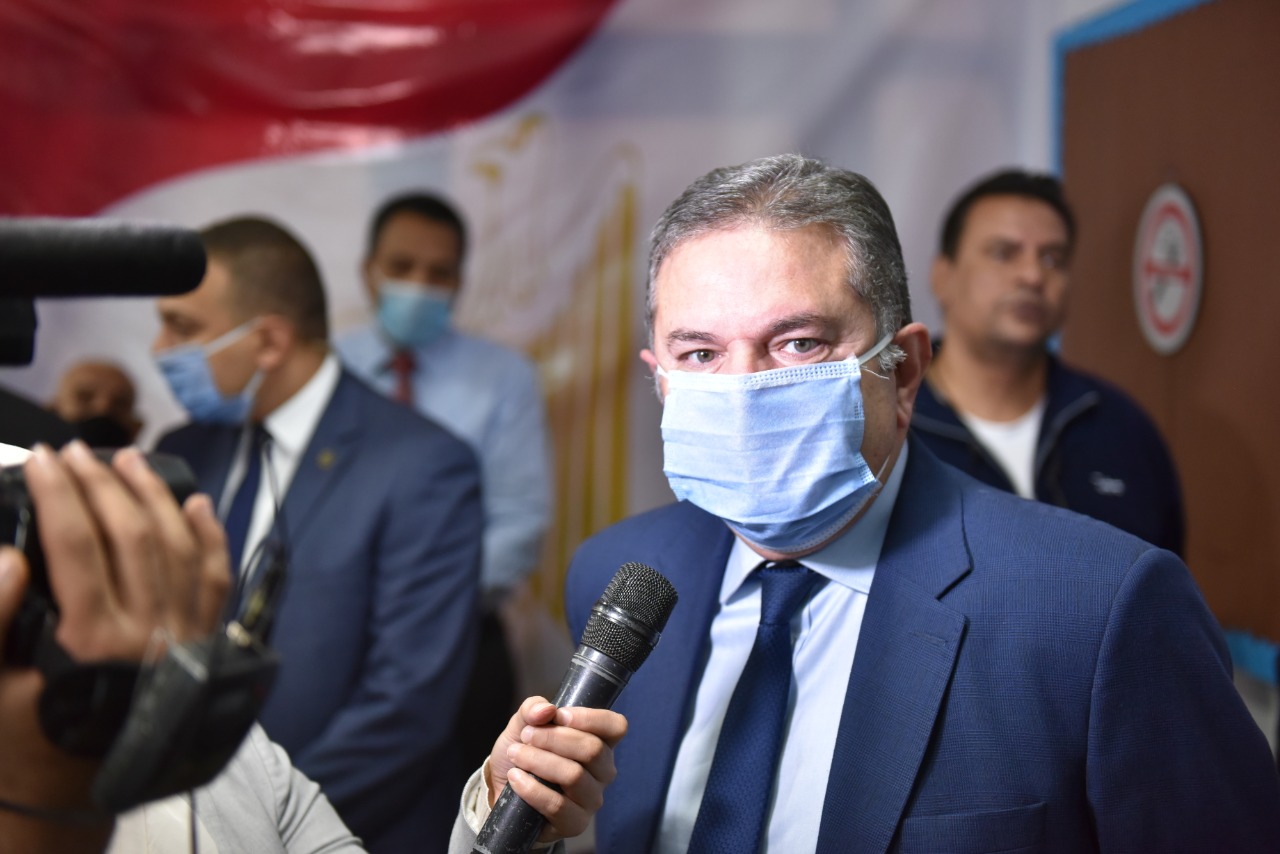 168831 وزير قطاع الأعمال يدلي بصوته في الانتخابات البرلمانية (1)1702207624