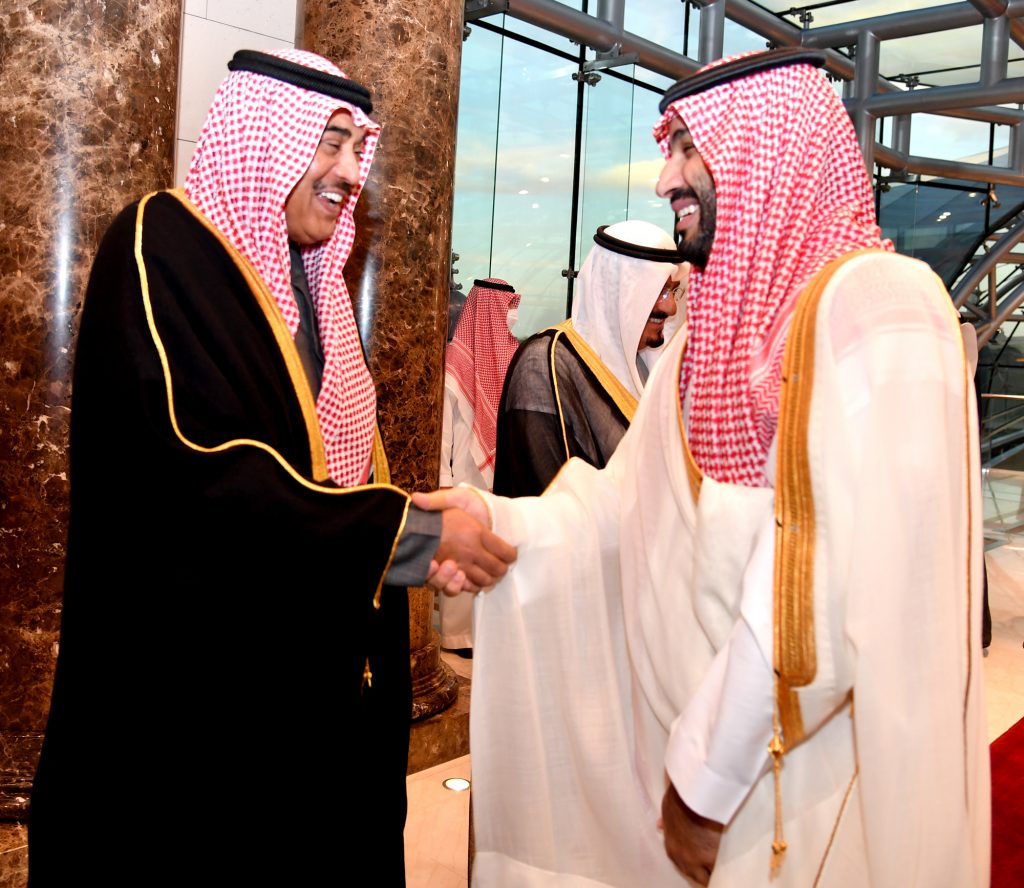 ولي عهد السعودية يصل إلى الكويت لتقديم واجب العزاء في الأمير الراحل الشيخ نواف الصباح 1 17cd680c 58e5 424f a087 df31a67ab19d1702827304