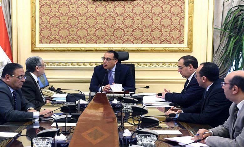 رئيس الوزراء يستعرض موقف مشروعات الطاقة المتجددة وزيادة مساهمتها في مزيج الطاقة 1 338820409 198633602886987 4745490228277776327 n1702224964