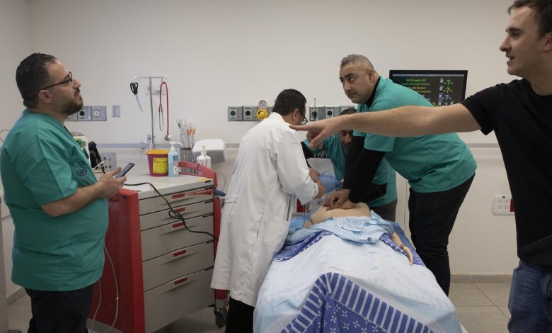 الأمم المتحدة: مرضى مصابون "ينتظرون الموت" في غزة 1 3588316d2ee0b4c27370d42e872b415e1703190063