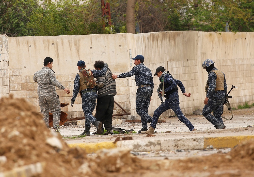القوات المسلحة العراقية: القبض على عدد من منفذي الهجوم على السفارة الأمريكية ومقر الأمن الوطني 1 5f61d948423604064e29955f1702555145