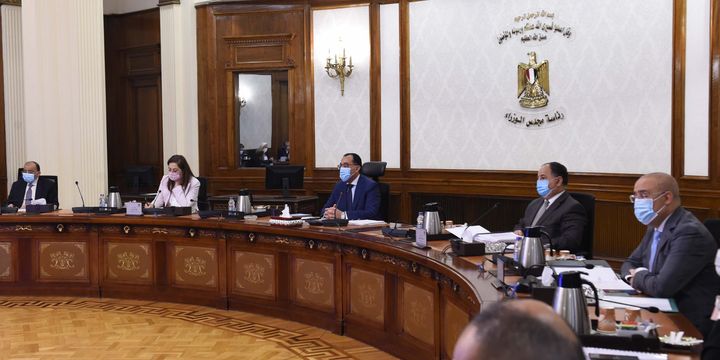 رئيس الوزراء يترأس اجتماع اللجنة العليا لشئون المشاركة مع القطاع الخاص.. والموافقة على 4 مشروعات 1 689451701875283