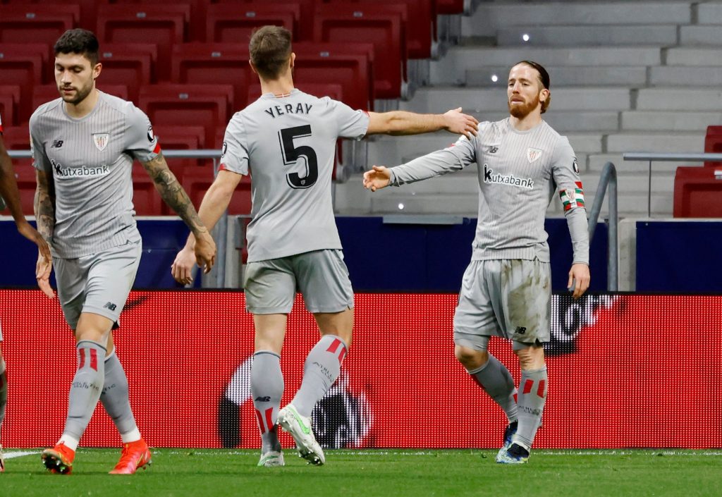 أتلتيك بيلباو يفوز على أتلتيكو مدريد بهدفين نظيفين في الدوري الإسباني 1 773212 فرحة هدف أتلتيك بيلباو1702750383