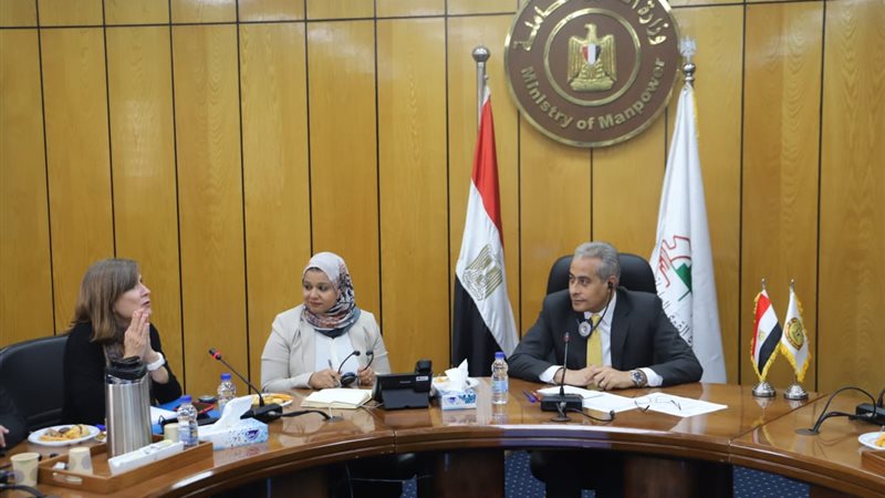 محافظ الإسكندرية يؤكد أهمية تفعيل الدور المجتمعي والإنساني لذوي الهمم وفقا لرؤية القيادة السياسية 1 8511701681543