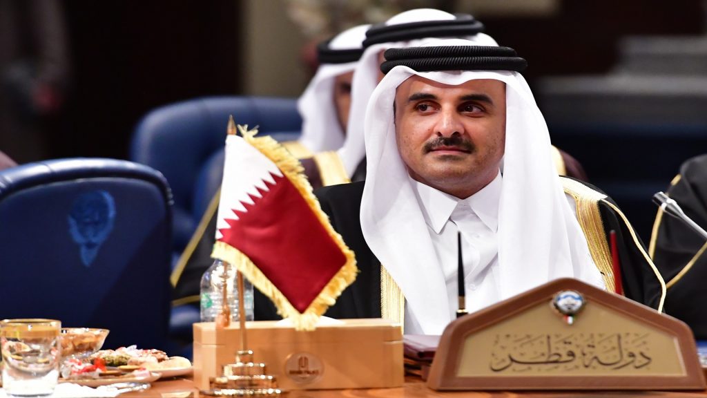 أمير قطر يوجه بعلاج 1500 جريح وكفالة 3 آلاف يتيم من الشعب الفلسطيني 1 DE228B7A 70D3 4E29 B3EA 81B52B4B1A8F1701619083