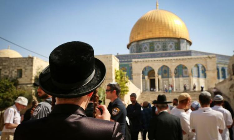 الخارجية الفلسطينية: إسرائيل تستغل الانشغال بحرب الإبادة في غزة وتفرض مزيدًا من الإجراءات التهويدية ضد الأقصى 1