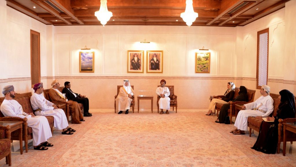توقيع اتفاقية إنشاء كرسي الإيسيسكو في جامعة الفضاء الدولية بفرنسا 1 ICESCO CAIRE OMAN 31702656303