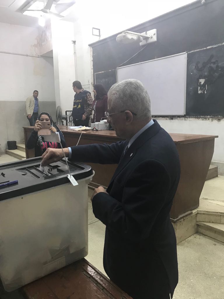 وزير التعليم العالي يُدلي بصوته في الانتخابات الرئاسية 1 IMG 20180326 WA00111702202584