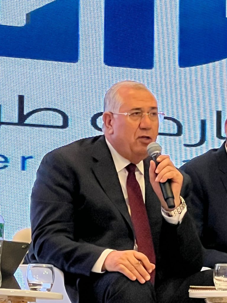 وزير الزراعة: طفرة غير مسبوقة للقطاع الزراعي في عهد الرئيس السيسي 1 IMG 20221024 WA00751704028683