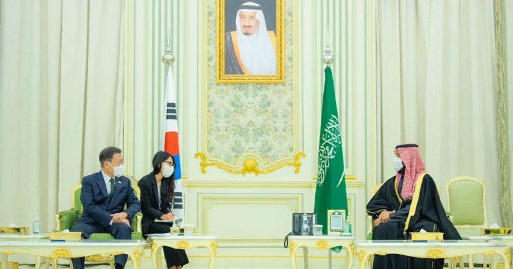 السعودية وكوريا الجنوبية تبحثان تعزيز التعاون في المجال القضائي 1 Qavcd1703515807
