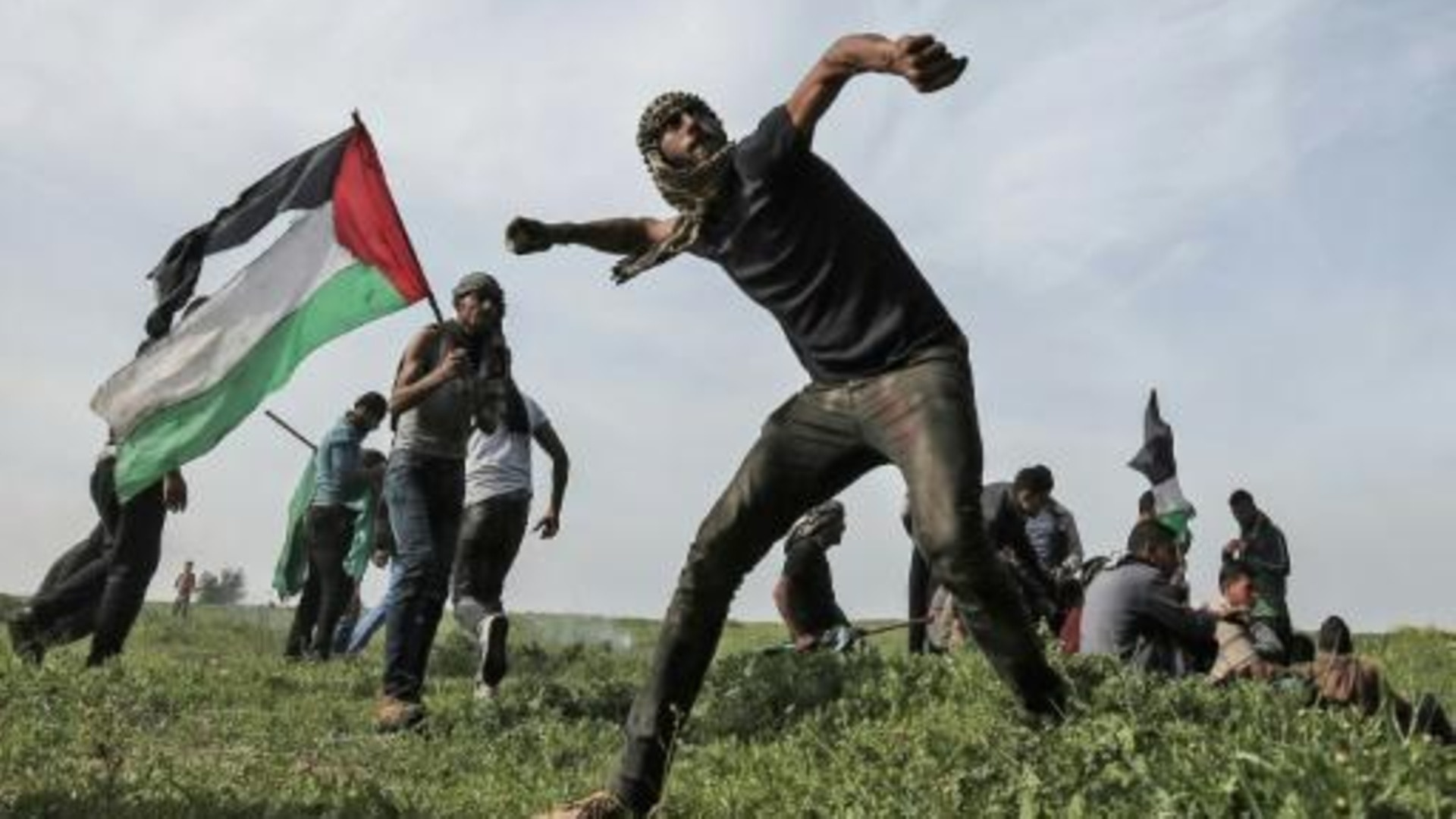 الخارجية الإسترالية تجري تحقيقا حول مقتل شقيقين أستراليين في غارة إسرائيلية على جنوب لبنان 1 image doc 11r6wm1703675043