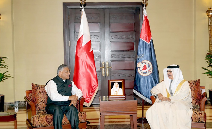 سلطان عمان يبحث مع وزير الشؤون الخارجية الهندي العلاقات الثنائية وآخر المستجدات 1 loc 181702673943