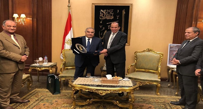 رئيس نادي قضاة الإسكندرية يهنئ الرئيس السيسي بالفوز في الانتخابات الرئاسية 2024 1 low1702985343