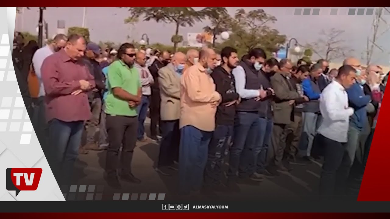 توافد عدد من الفنانين على مسجد الشرطة بالشيخ زايد لصلاة الجنازة على الفنان الراحل أشرف عبد الغفور 1