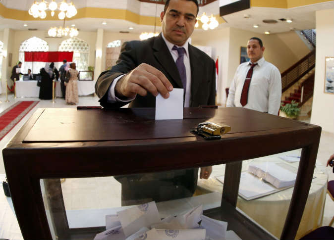 نشاط الرئيس على هامش "كوب 28".. وتصويت المصريين بالخارج في الانتخابات الرئاسية محور اهتمام الصحف 1 بدء تصويت المصريين المقيمين بالخارج في الانتخابات الرئاسية1701582125