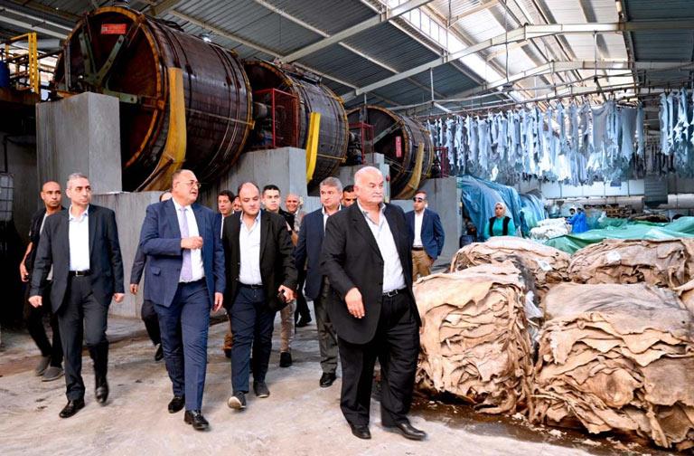وزير التجارة والصناعة1703168883