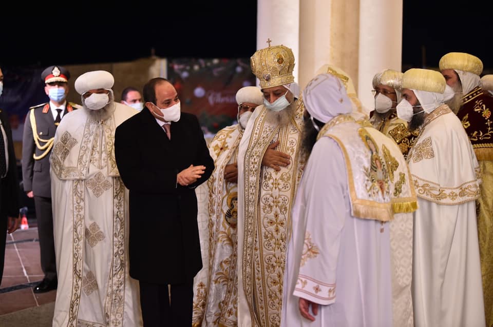 رئيس الطائفة الإنجيلية يقدم التهنئة للبابا تواضروس بمناسبة عيد الميلاد المجيد 1 السيسي 31704195363