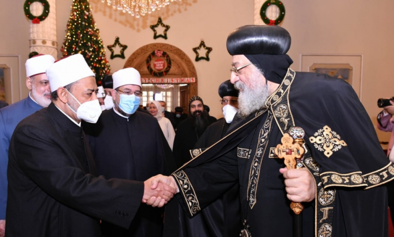 محافظا الأقصر والوادي الجديد يهنئان البابا تواضروس الثاني بعيد الميلاد 1 067 1024x6321704479883