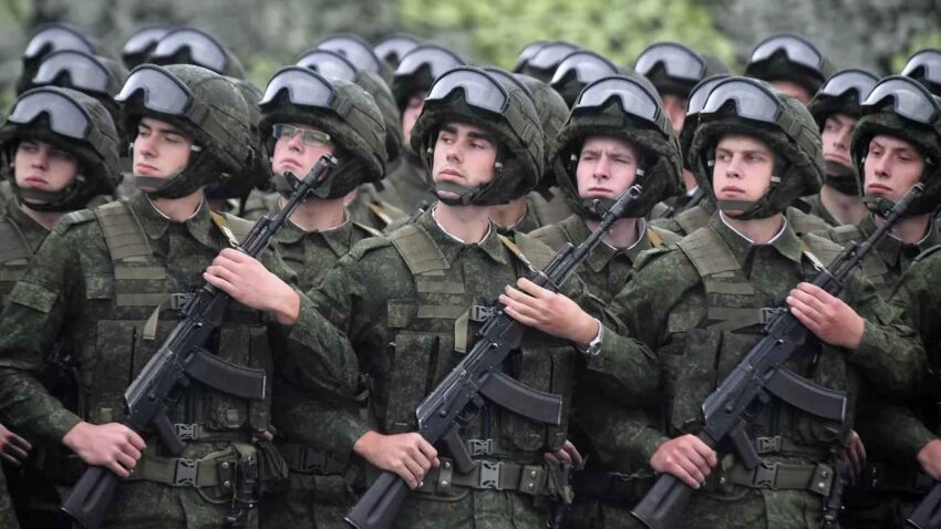 بيلاروسيا تبدأ إجراءات غيابية بحق 20 شخصا بتهمة التآمر للاستيلاء على السلطة والتطرف 1