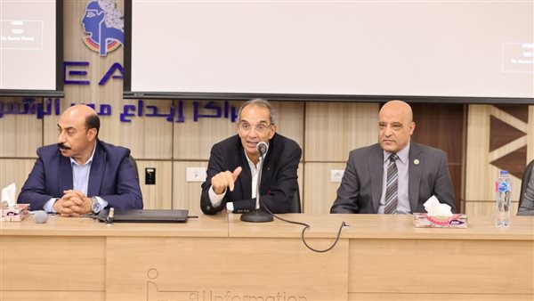 مدبولي يتفقد مركز إبداع مصر الرقمية بأسوان..ويثمن الدور الفاعل له في إعداد كوادر رقمية 1 1151705742944