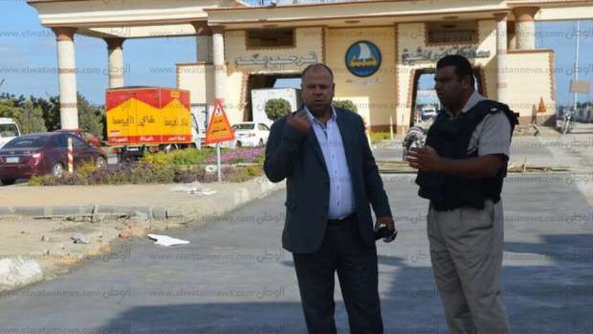 محافظ كفر الشيخ يوجه بالمتابعة المستمرة لرفع كافة الإشغالات والتعديات على حرم الطريق أولاً بأول 1 132619872515096279831706372703